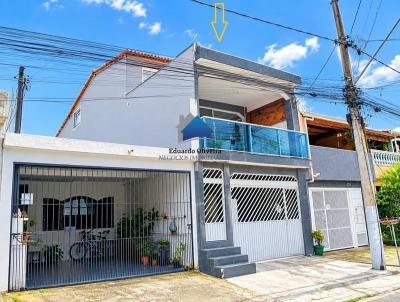 Casa para Venda na cidade de Cotia no bairro Parque Alexandre
