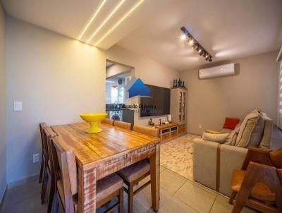 Casa em Condom�nio para Venda, em Cotia, bairro Granja Viana, 3 dormit�rios, 2 banheiros, 1 su�te, 2 vagas